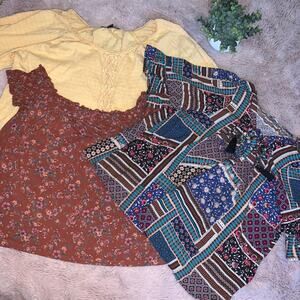 3 American Eagle Boho Floral Lace-Up Casual Top Bundle Size: Small